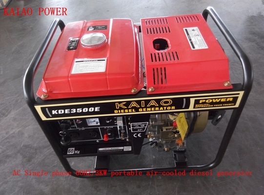 220V 230V 3000W の通常のパネル・ボードが付いている小さい溶接工の発電機のディーゼル