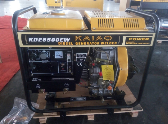3000 の rpm の小さいディーゼル発電機の溶接機の自己興奮する一定した電圧刺激