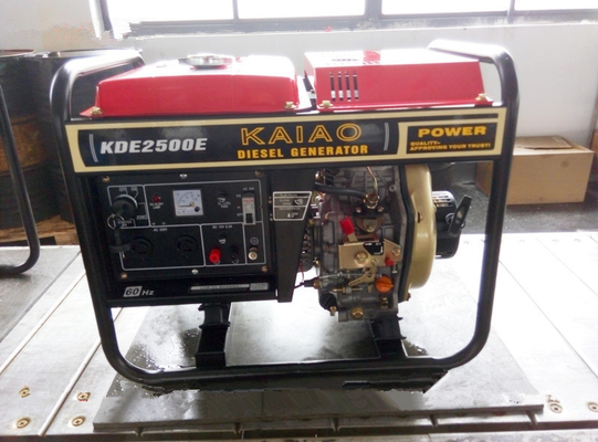 小さい 2000 ワットのディーゼル発電機の携帯用燃料効率 3000 の rpm 50HZ 60HZ