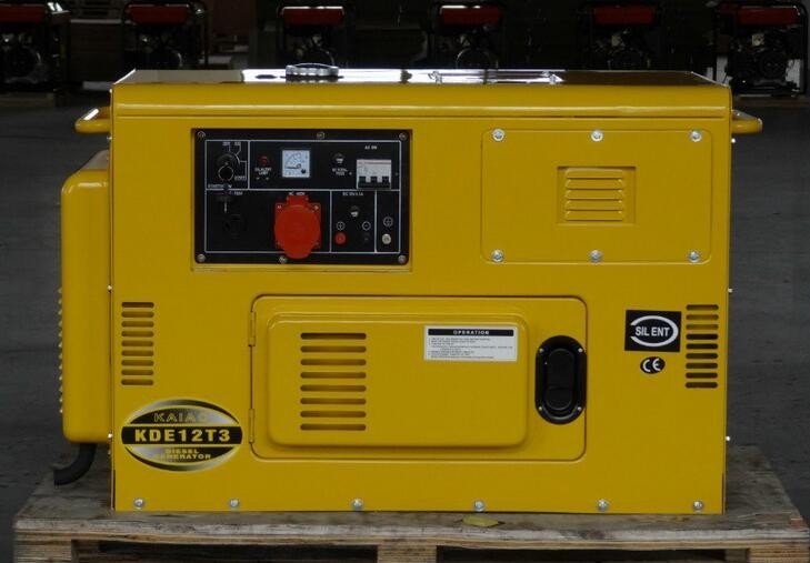 12V 8.3A の音の証拠 10Kva の無声ディーゼル発電機 KDE12T3 低いオイルの警報システムを出力して下さい